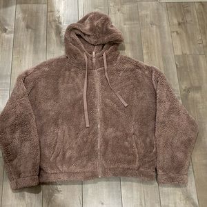 Aeropostale Fuzzy Zip-Up Hoodie. Light Brown. Size XL
